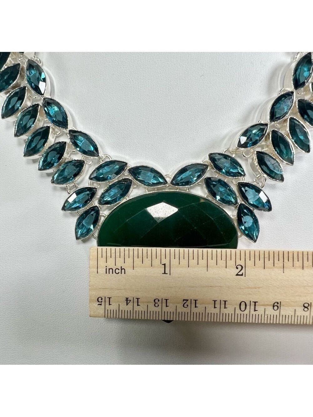Emerald 925 Faceted Large Synthetic Gemstone Necklace - Picture 6 of 6